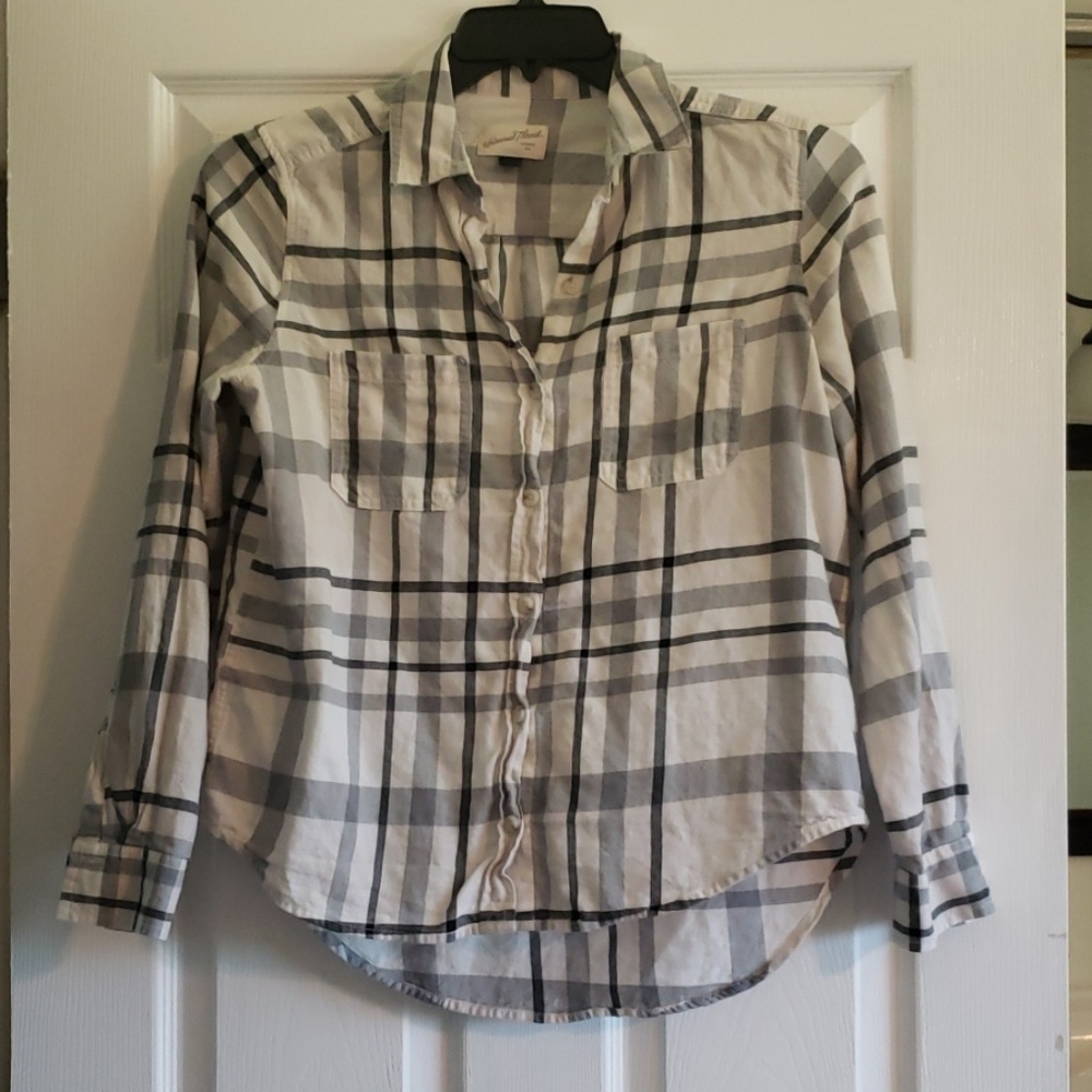Long sleeve button up